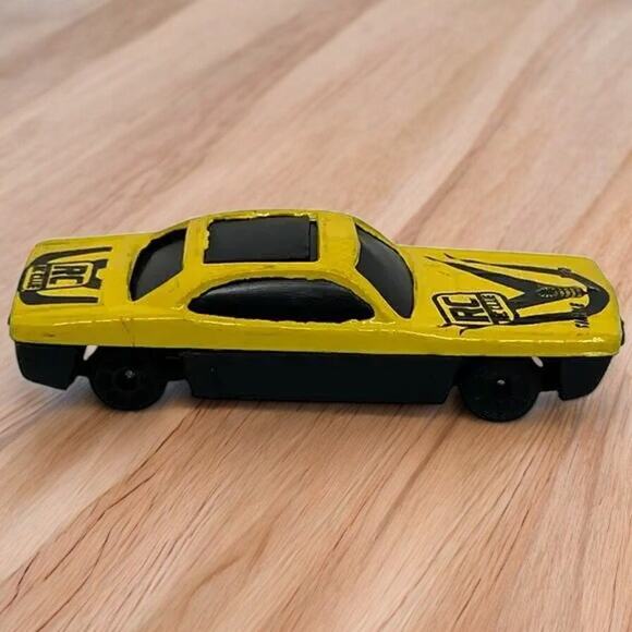 Vintage Yellow RC Club Racing Die-Cast Sports Car Toy China 1980s Hot Wheels - Picture 1 of 7